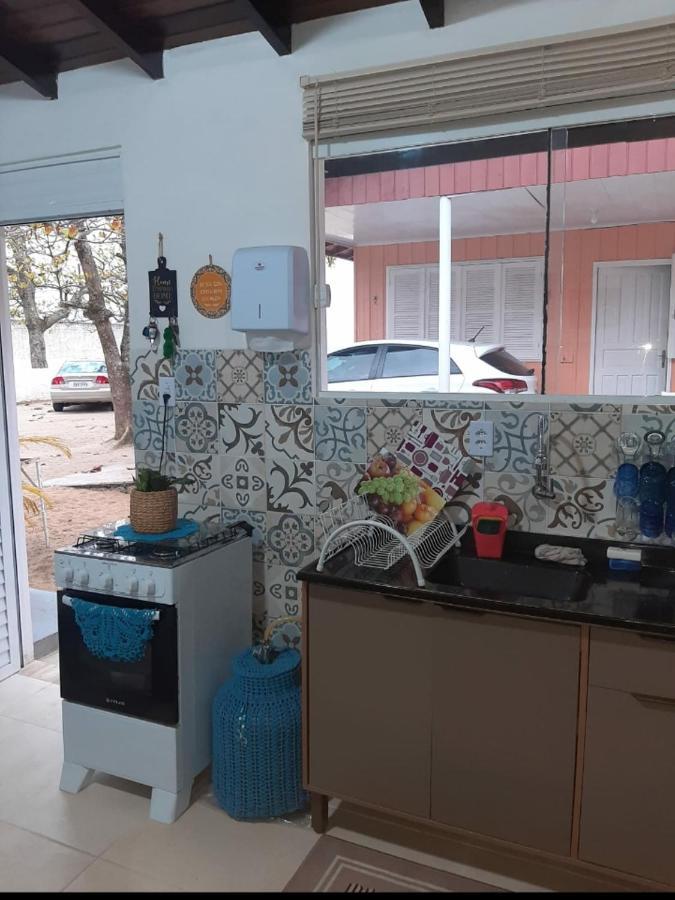 Casa De Praia Beira Do Mar, Pe Na Areia Florianopolis Bagian luar foto